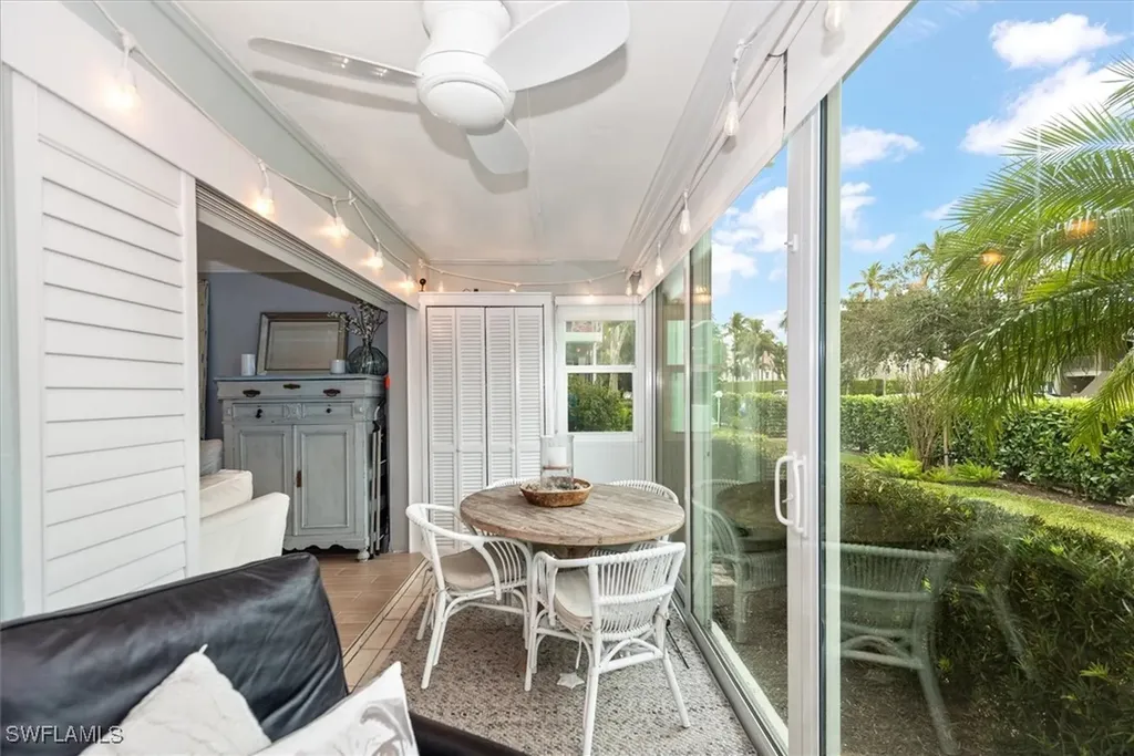291 8th Avenue S Naples FL 34102