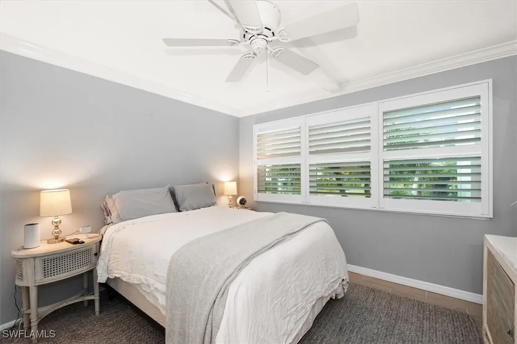 291 8th Avenue S Naples FL 34102