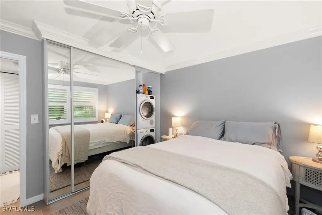 291 8th Avenue S Naples FL 34102