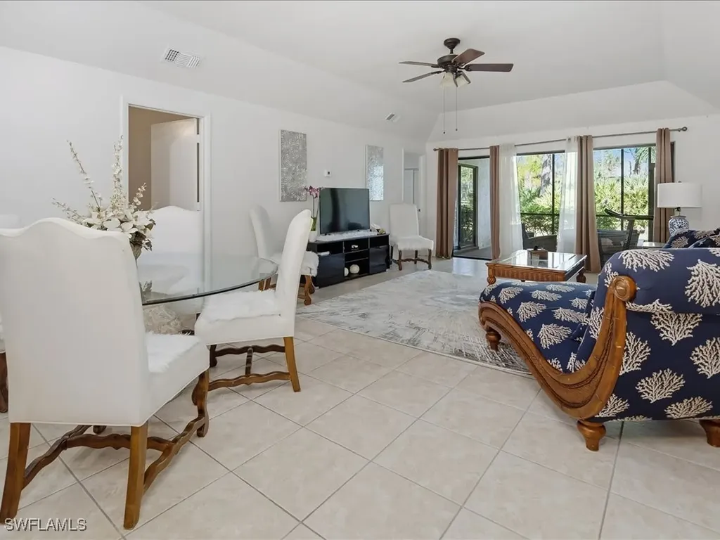 1833 Courtyard Way Naples FL 34112
