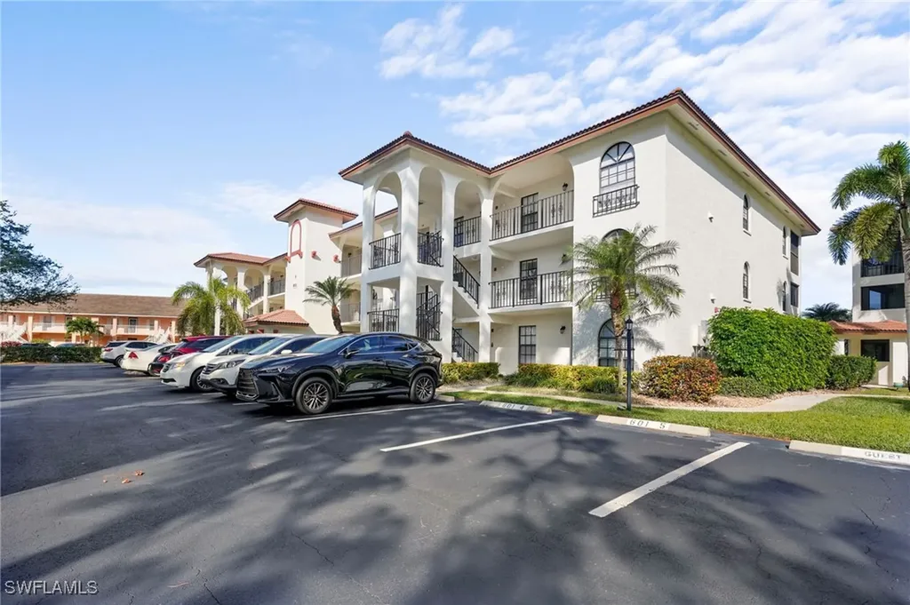 601 Augusta Boulevard Naples FL 34113