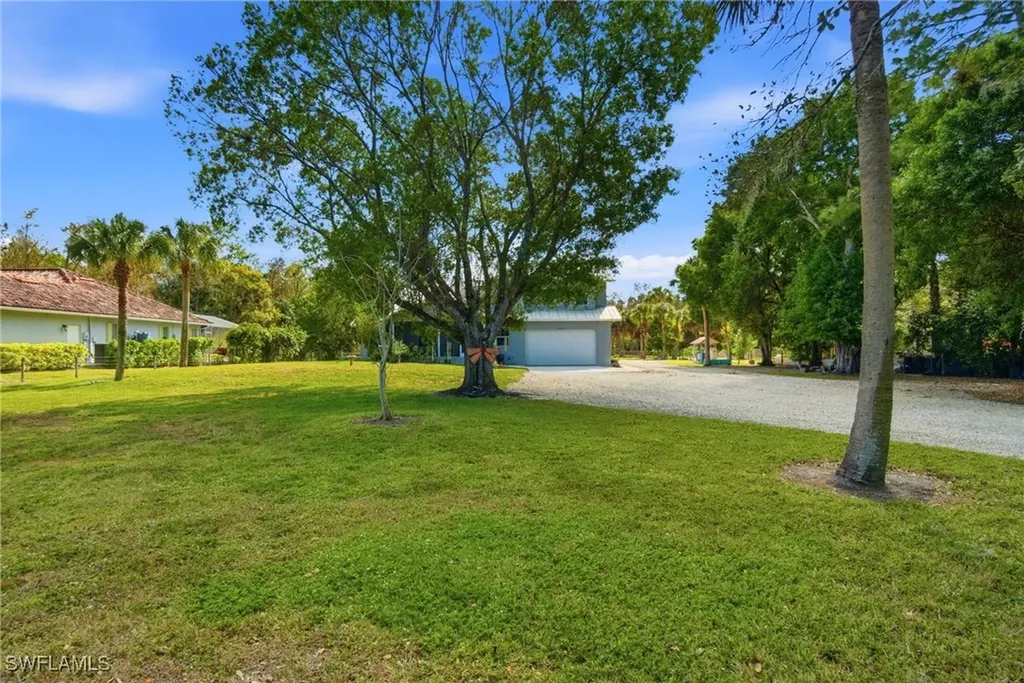 5860 Dogwood Way Naples FL 34116