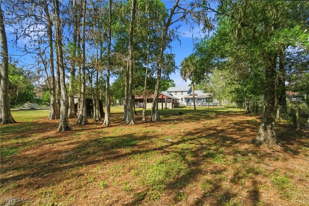 5860 Dogwood Way Naples FL 34116