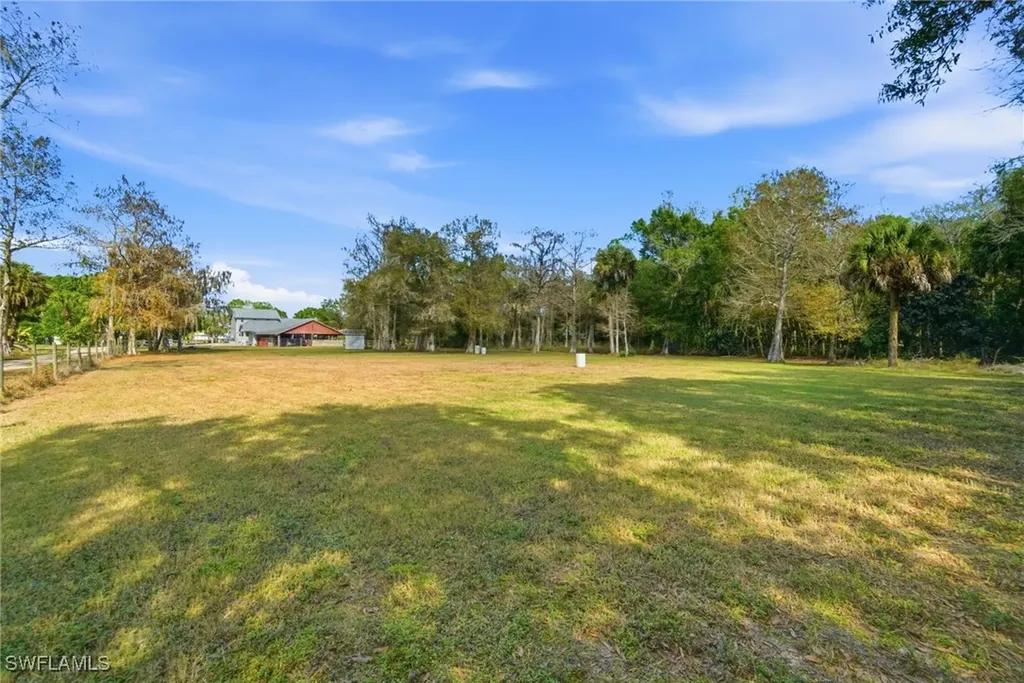 5860 Dogwood Way Naples FL 34116