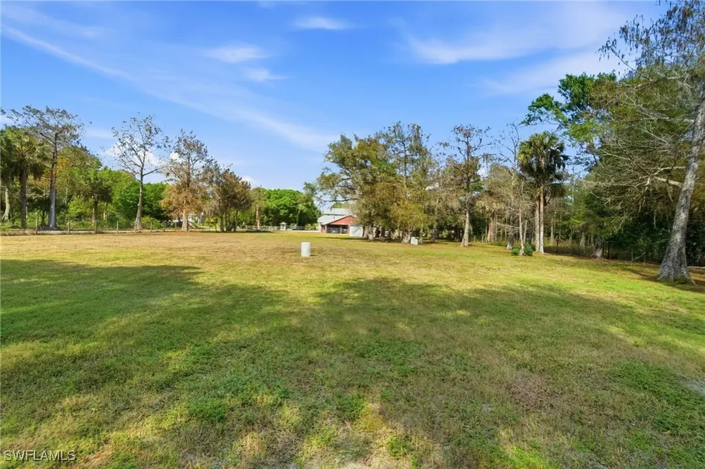 5860 Dogwood Way Naples FL 34116