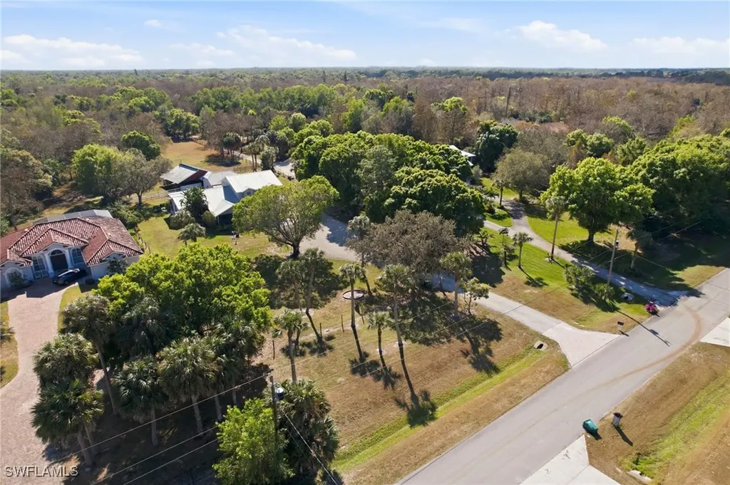 5860 Dogwood Way Naples FL 34116