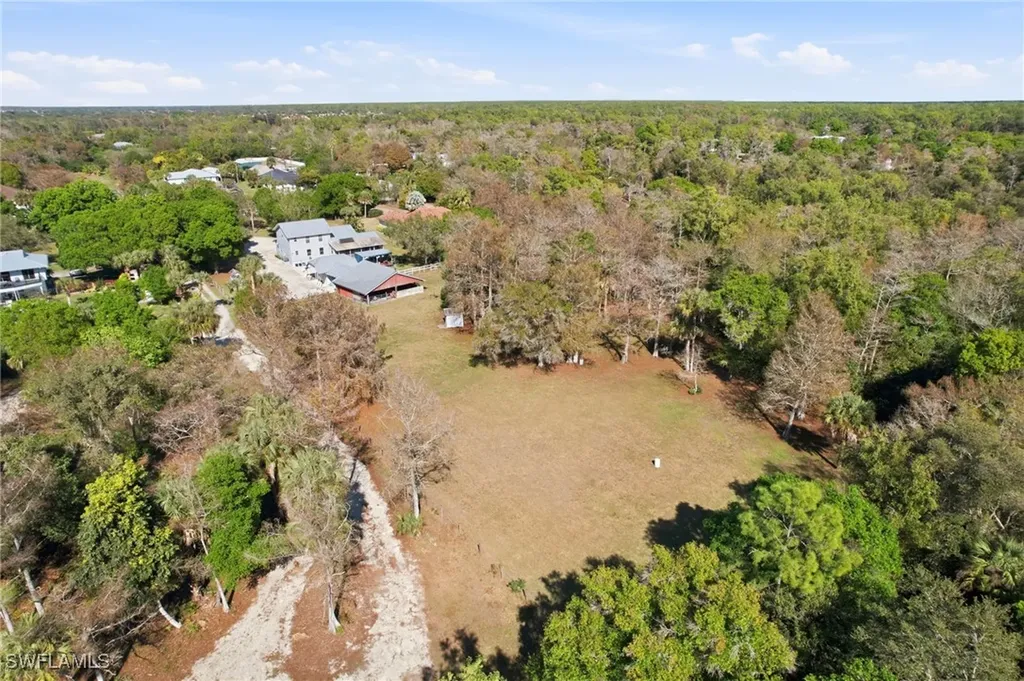 5860 Dogwood Way Naples FL 34116