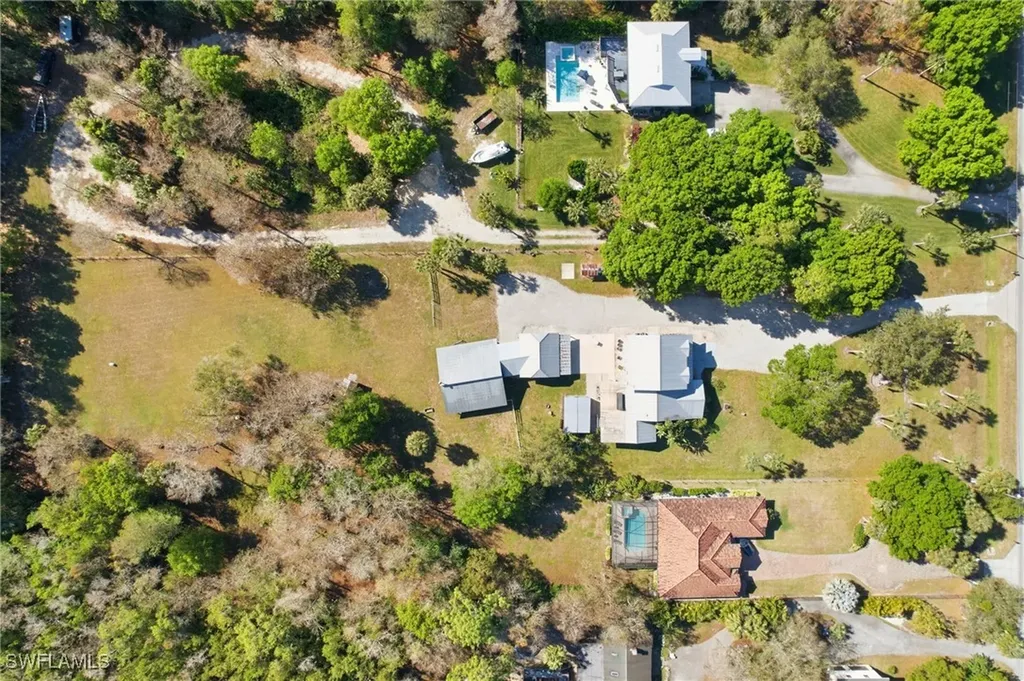 5860 Dogwood Way Naples FL 34116