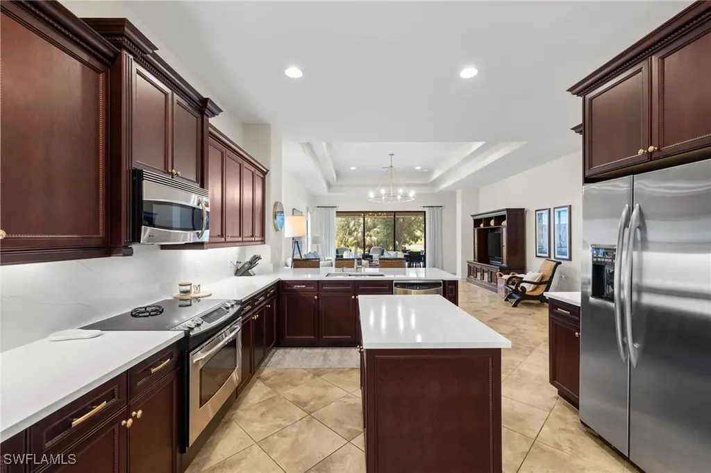 7591 Moorgate Point Way Naples FL 34113