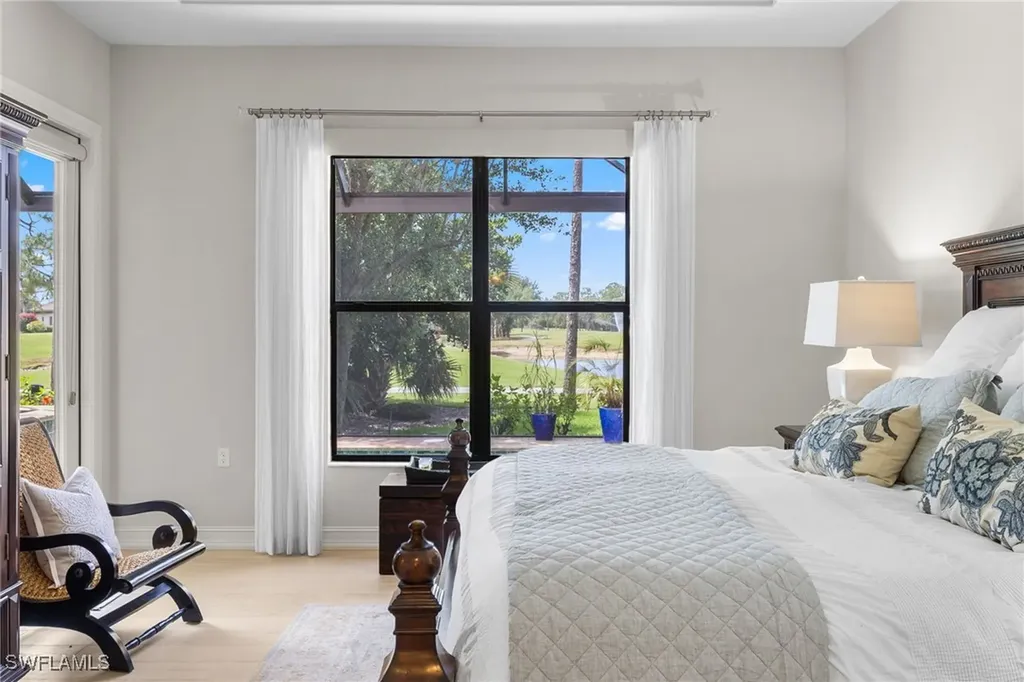 7591 Moorgate Point Way Naples FL 34113