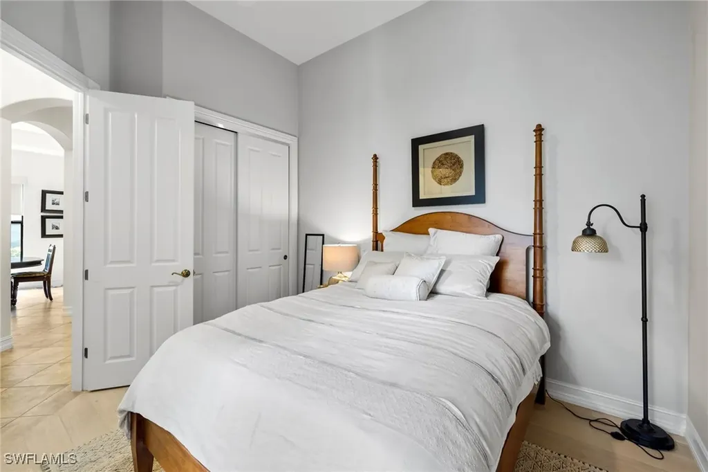 7591 Moorgate Point Way Naples FL 34113