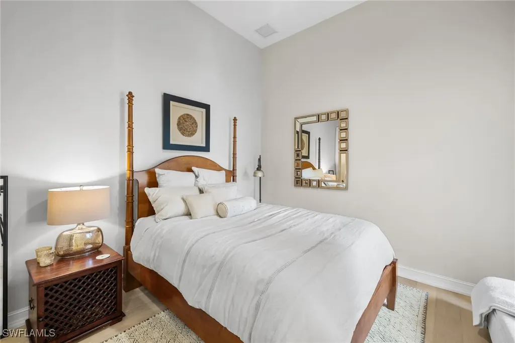 7591 Moorgate Point Way Naples FL 34113