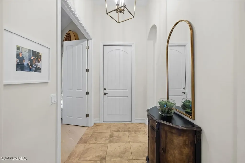 7591 Moorgate Point Way Naples FL 34113
