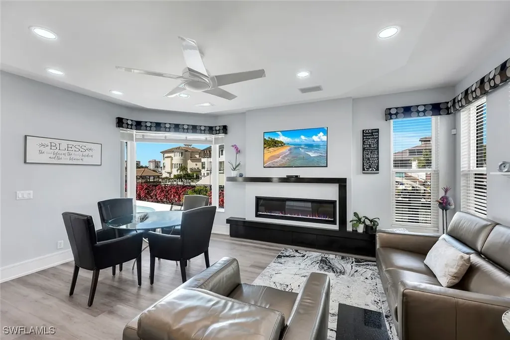 375 Germain Avenue Naples FL 34108