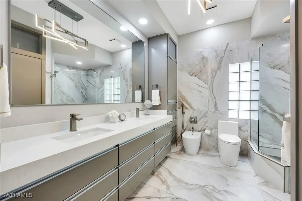 375 Germain Avenue Naples FL 34108