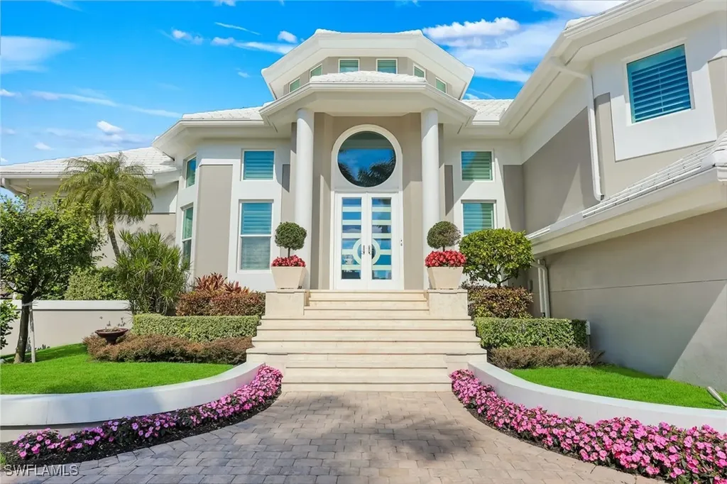 375 Germain Avenue Naples FL 34108