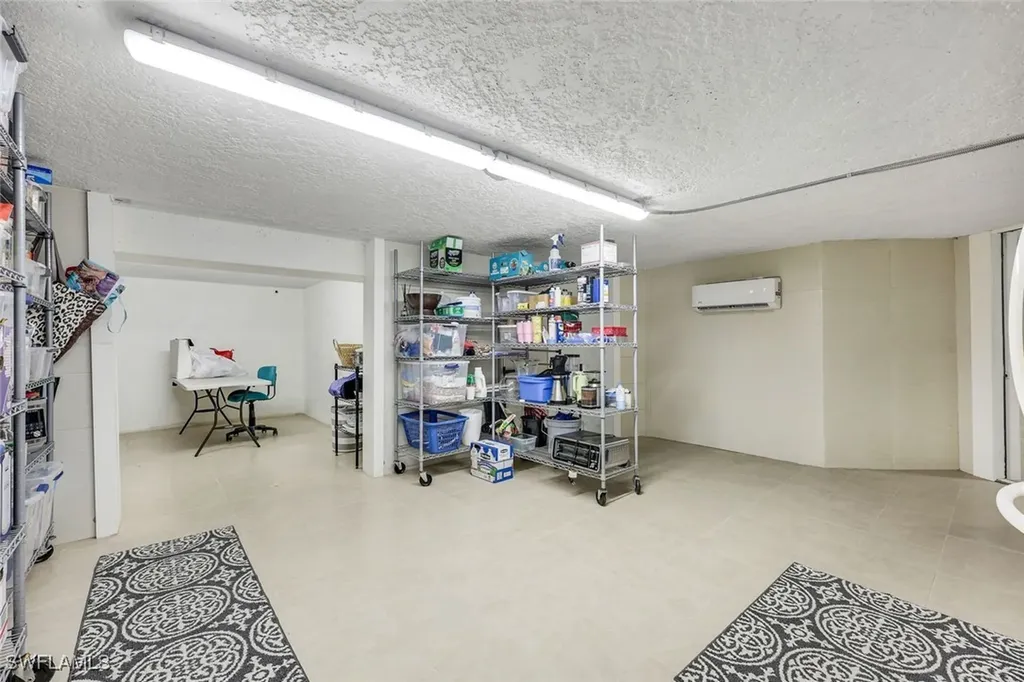375 Germain Avenue Naples FL 34108