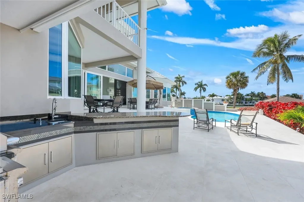 375 Germain Avenue Naples FL 34108
