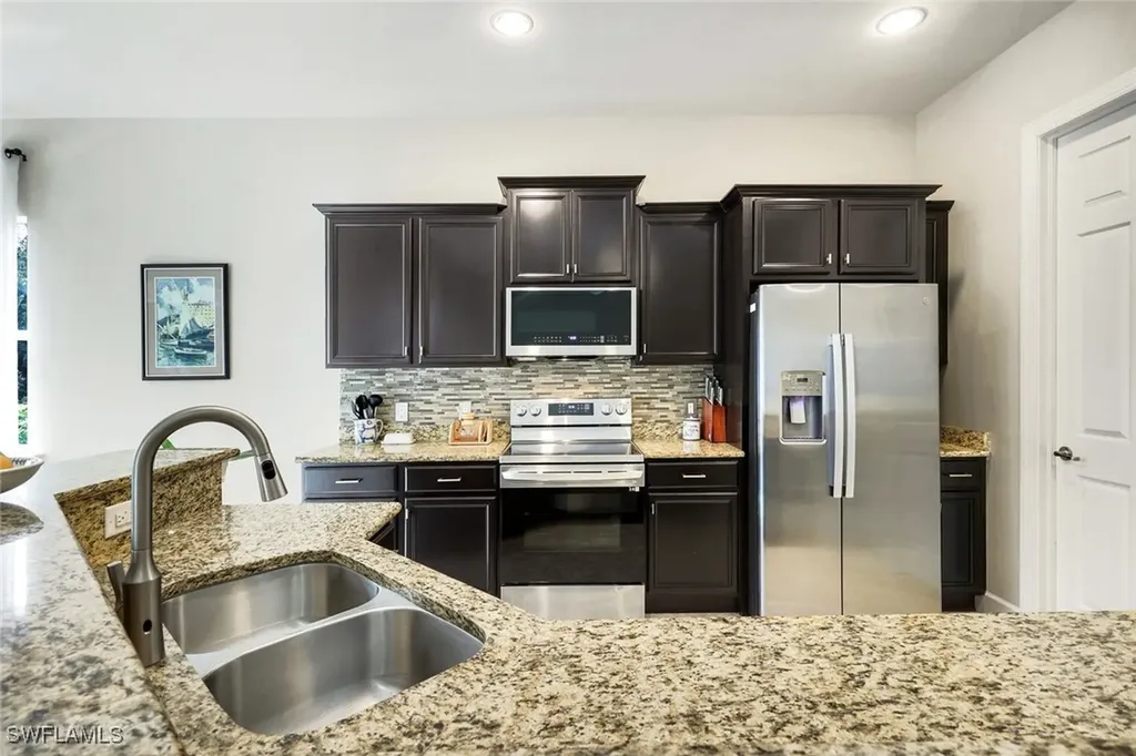 10542 Yorkstone Drive Bonita Springs FL 34135