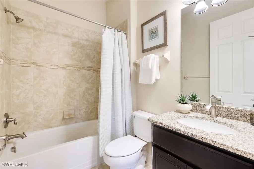 10542 Yorkstone Drive Bonita Springs FL 34135