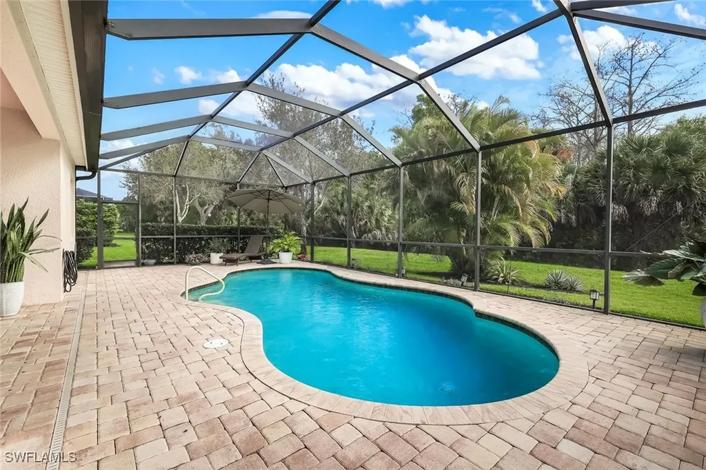 10542 Yorkstone Drive Bonita Springs FL 34135