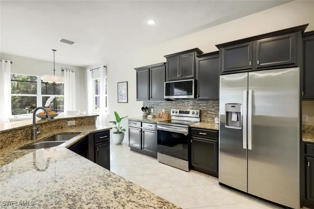 10542 Yorkstone Drive Bonita Springs FL 34135