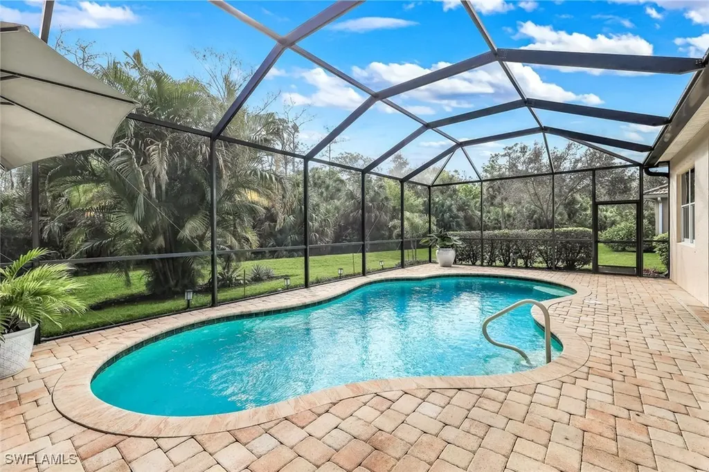 10542 Yorkstone Drive Bonita Springs FL 34135