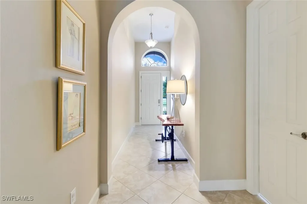 10542 Yorkstone Drive Bonita Springs FL 34135