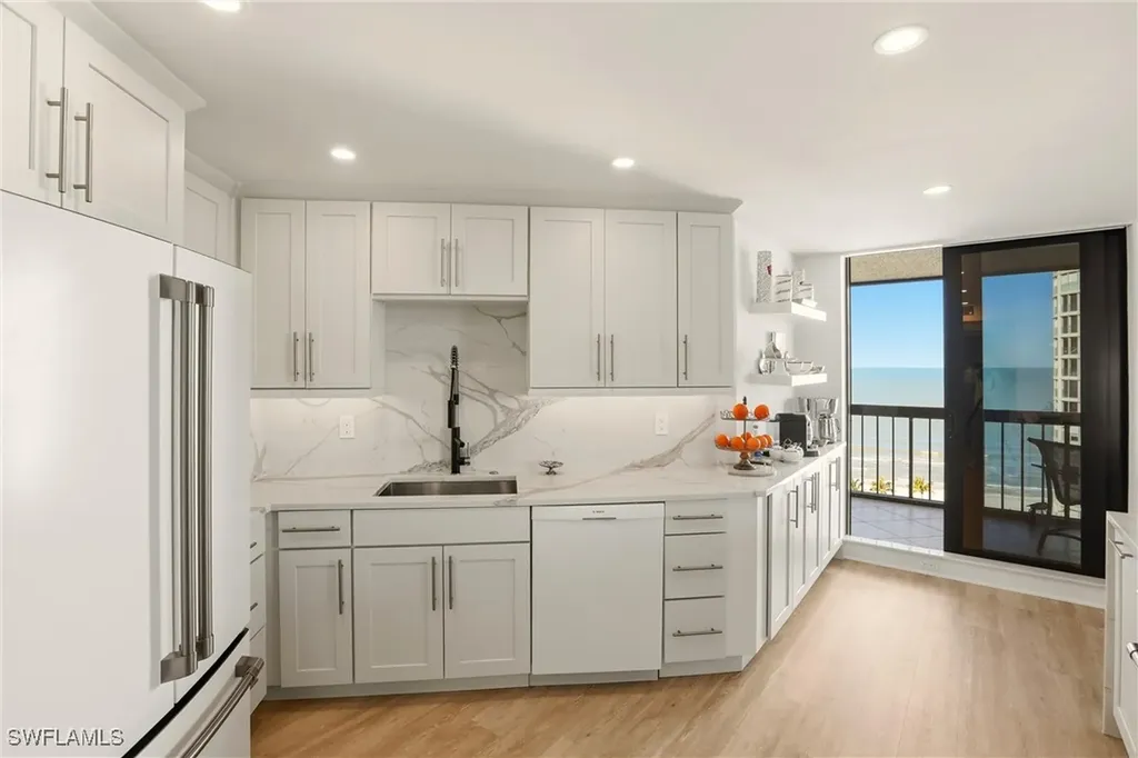 4551 Gulf Shore Boulevard N Naples FL 34103