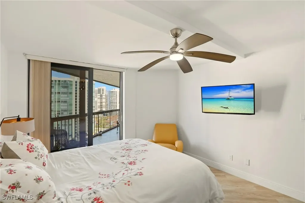 4551 Gulf Shore Boulevard N Naples FL 34103