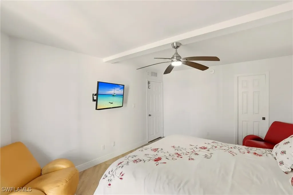 4551 Gulf Shore Boulevard N Naples FL 34103