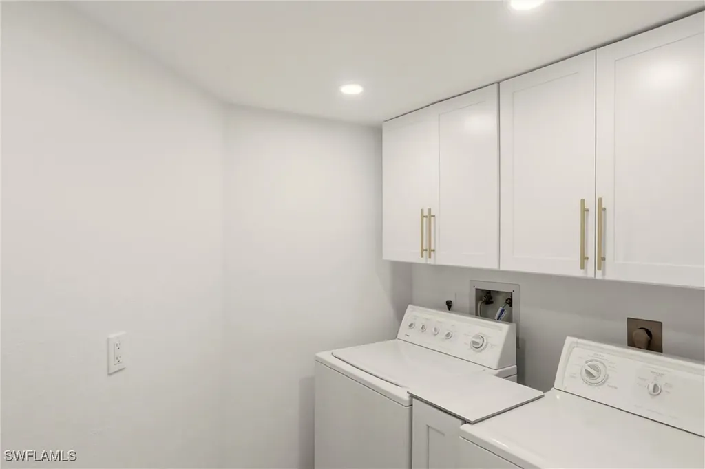 4551 Gulf Shore Boulevard N Naples FL 34103