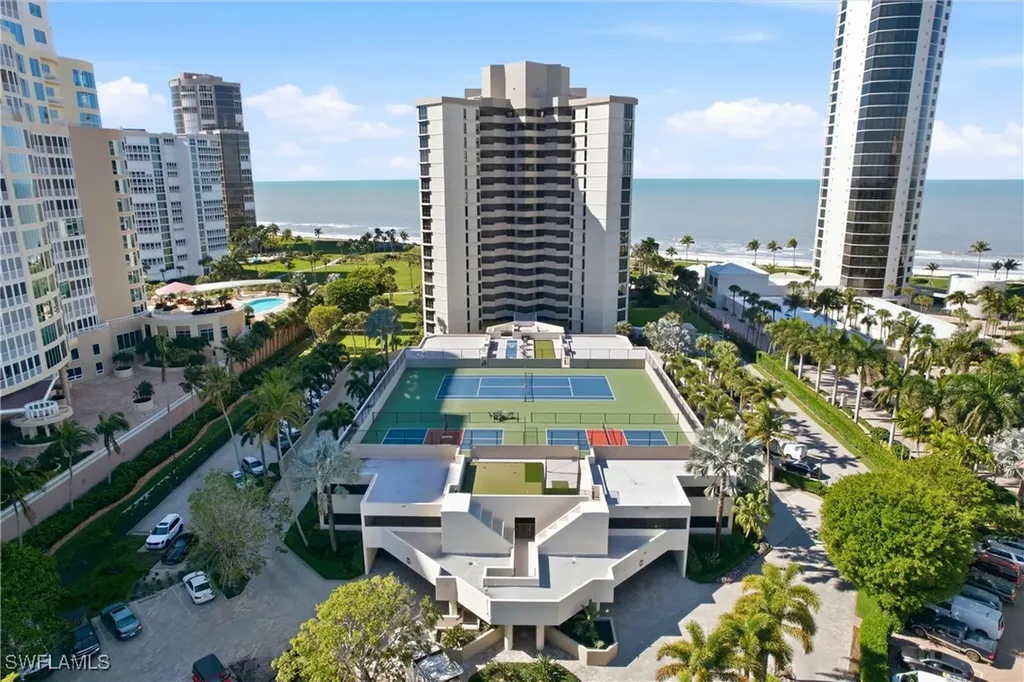 4551 Gulf Shore Boulevard N Naples FL 34103