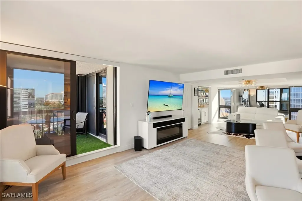 4551 Gulf Shore Boulevard N Naples FL 34103