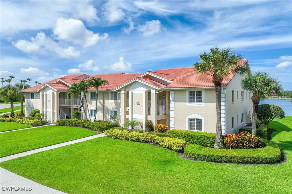 7784 Emerald Circle Naples FL 34109