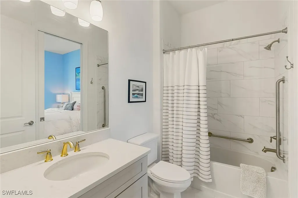 9633 Montelanico Loop Naples FL 34119