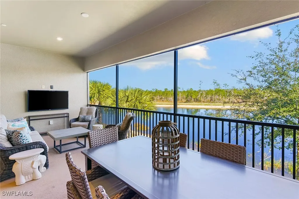 9633 Montelanico Loop Naples FL 34119