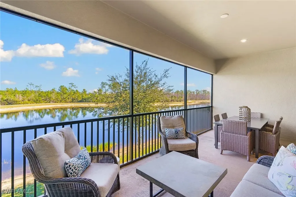 9633 Montelanico Loop Naples FL 34119