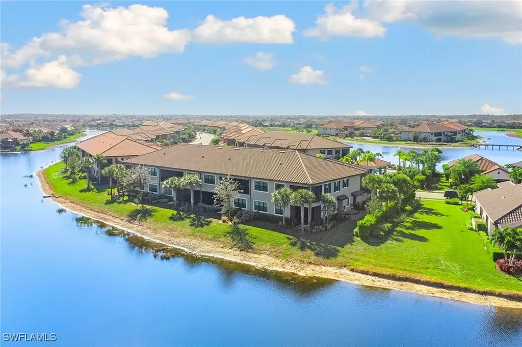 9633 Montelanico Loop Naples FL 34119