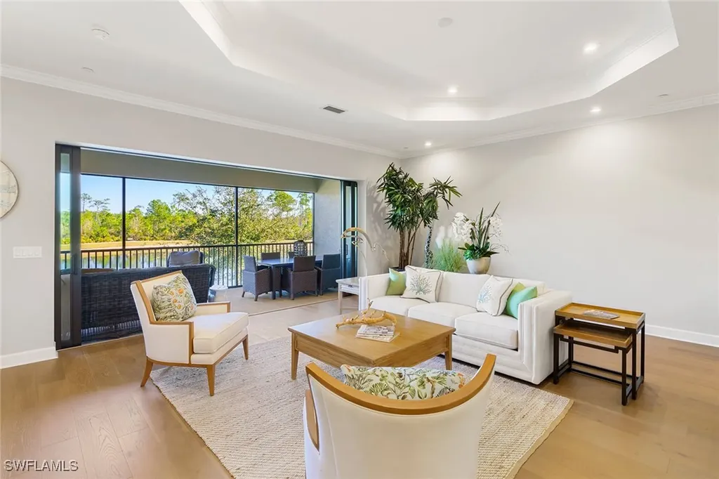 9633 Montelanico Loop Naples FL 34119