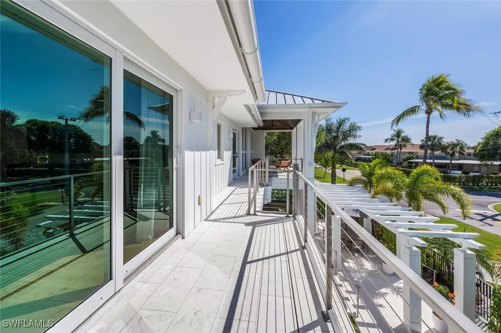 783 11th Avenue S Naples FL 34102