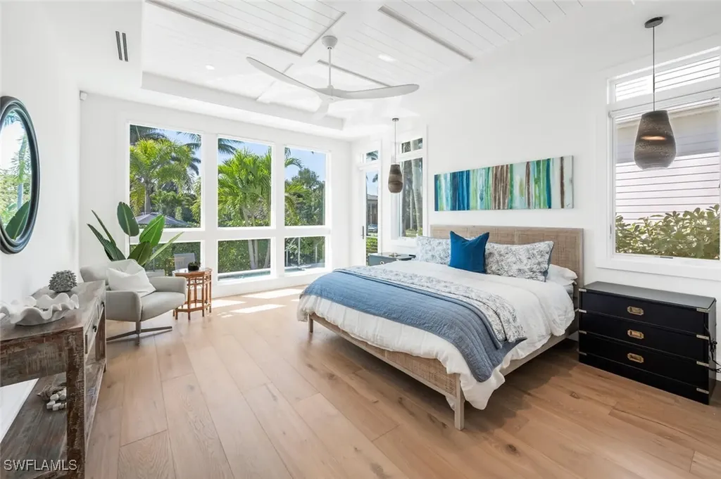 783 11th Avenue S Naples FL 34102