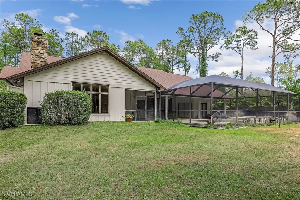 5752 Bur Oaks Lane Naples FL 34119