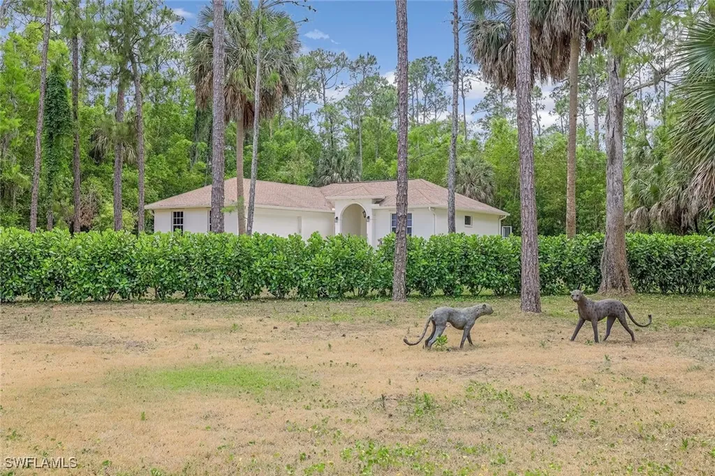 5752 Bur Oaks Lane Naples FL 34119