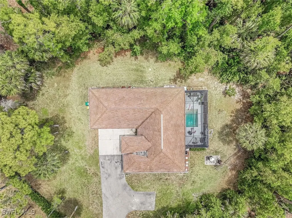 5752 Bur Oaks Lane Naples FL 34119