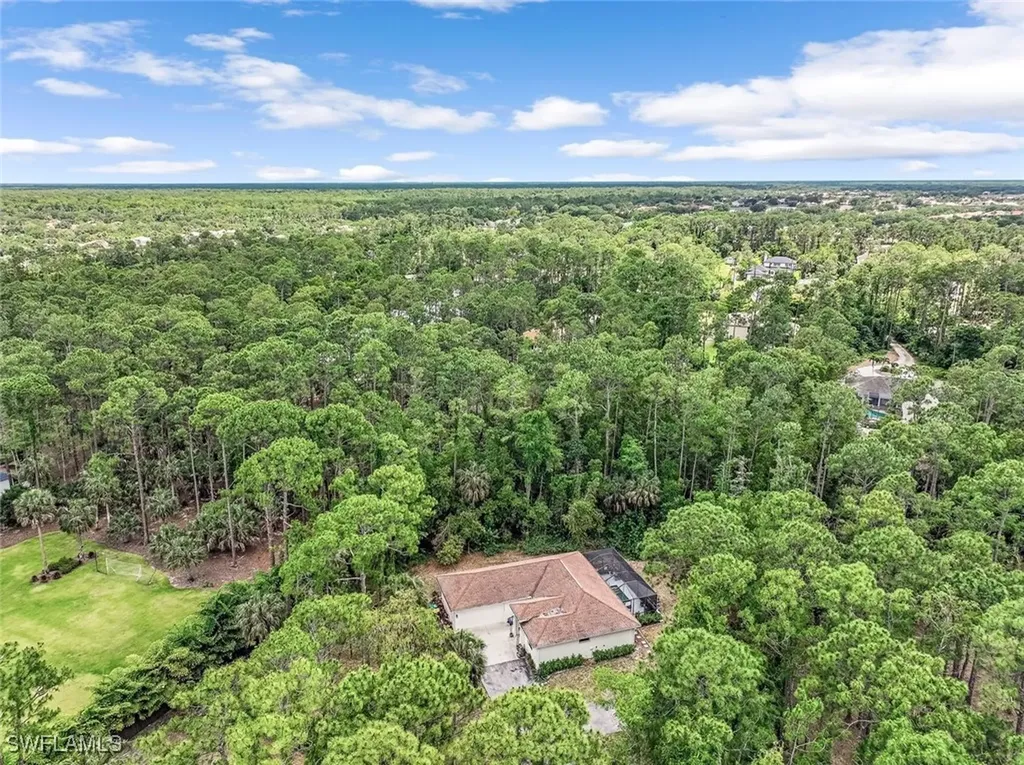 5752 Bur Oaks Lane Naples FL 34119