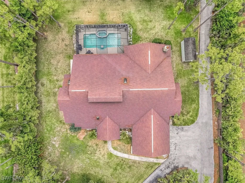 5752 Bur Oaks Lane Naples FL 34119