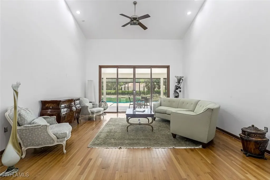 5752 Bur Oaks Lane Naples FL 34119
