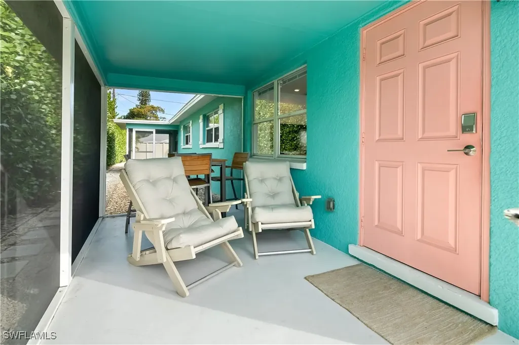 807 106th Avenue N Naples FL 34108