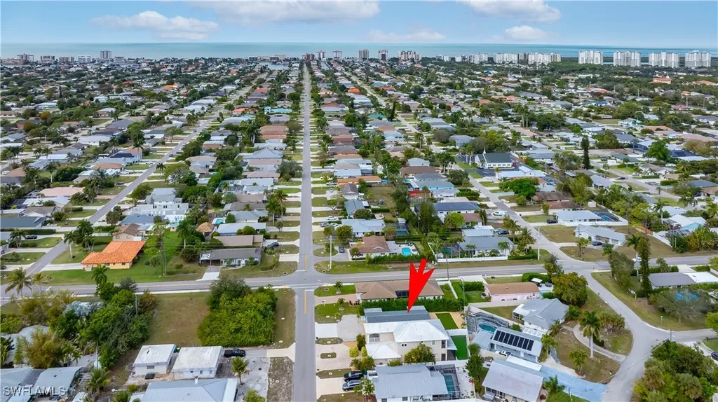 807 106th Avenue N Naples FL 34108